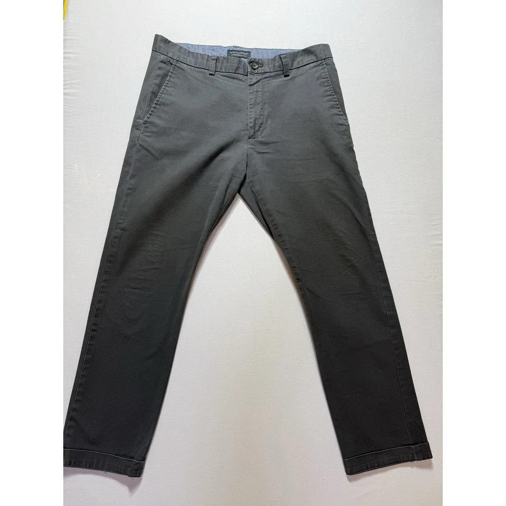 Banana Republic Men's Skinny Fit Stretch Chino Pants Gray 34W Flat Front
